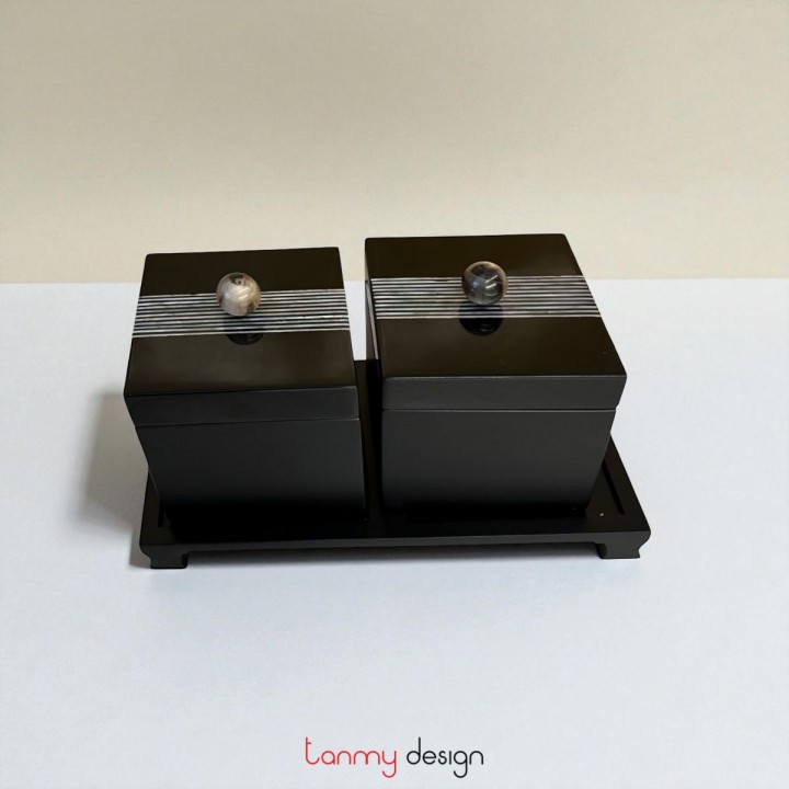 Set of mother-of-pearl square boxes 10cm included with stand ( different designs )
